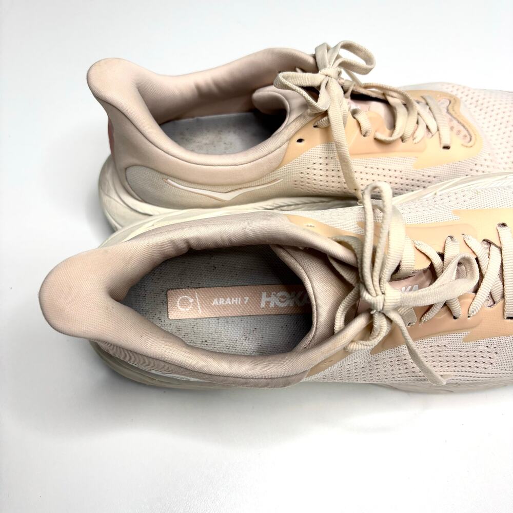 Hoka Women’s Arahi 7 Peach Running Shoes 11B - Picture 7 of 9